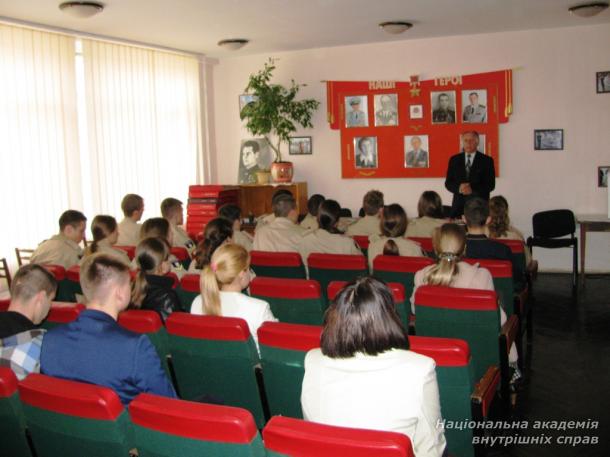Зустріч представників Ради Солом’янської районної ветеранської організації з вихованцями академії