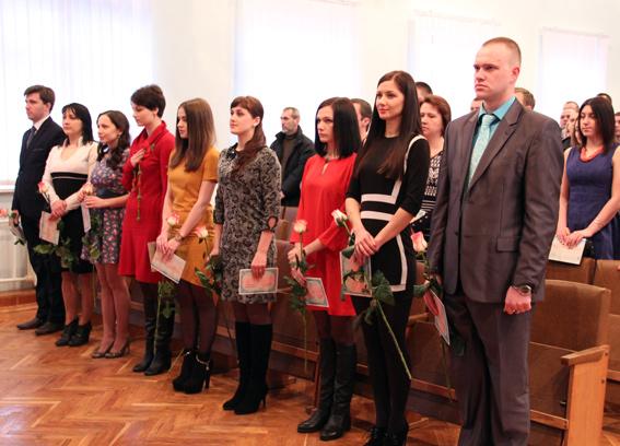 На  Житомирщині понад півсотні випускників міліційного вишу отримали дипломи правознавців