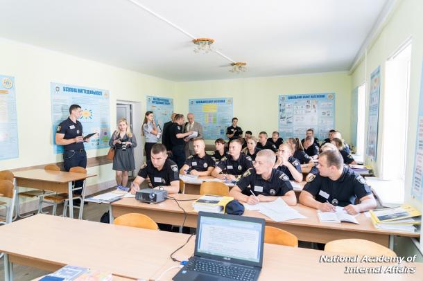 Work in the framework of a joint project of the Ministry of Internal Affairs with the Hanns Seidel Foundation and the Bavarian State Police