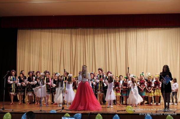 Святковий концерт до Дня захисника України у ННІ №3