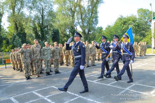 Випускники військової кафедри НАВС присягнули на вірність українському народові (фото, відео)