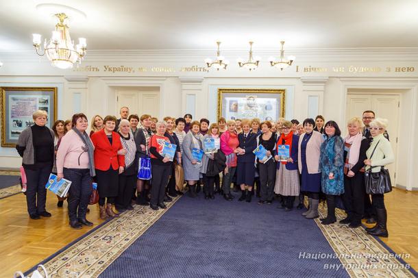 У НАВС відбувся круглий стіл за темою “Роль жінки в незалежній Україні“