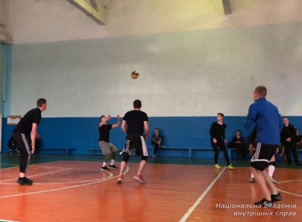 Турнір з волейболу між курсантами й студентами ННІ № 2 НАВС