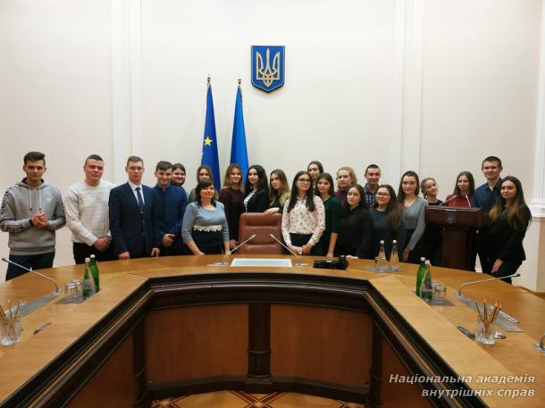 Студенти ННІ №3 відвідали Будинок Уряду України 