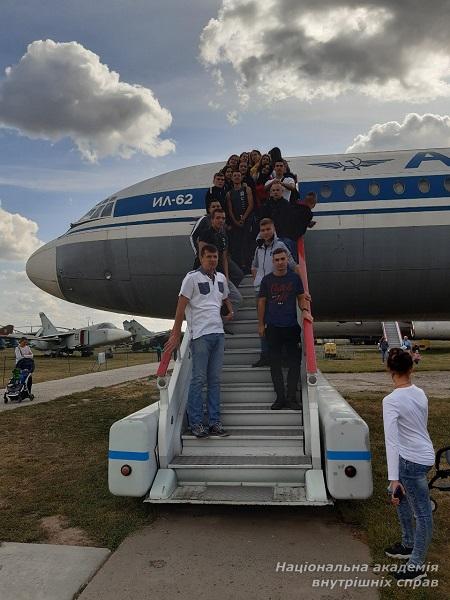 Першокурсники відвідали Державний музей авіації України