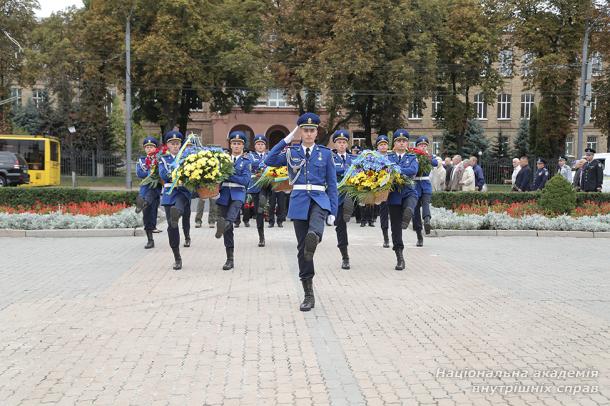 Пам’ятаємо та шануємо  героїв, полеглих у боротьбі за нашу Україну фото 1