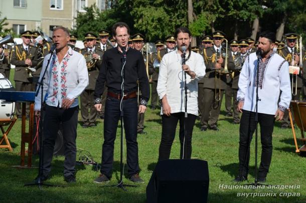 Виступ зведеного оркестру Збройних сил України для учасників параду до Дня Незалежності фото 7