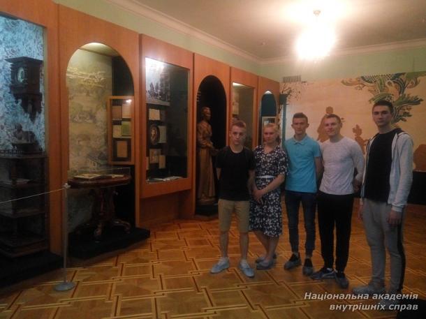 Відвідування Національного музею літератури України